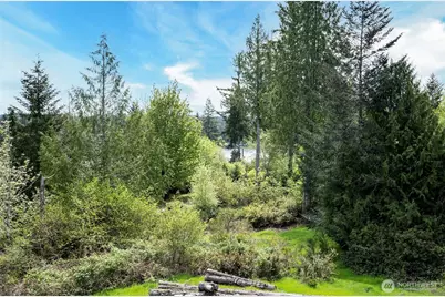 770 E April Avenue, Grapeview, WA 98546 - Photo 9