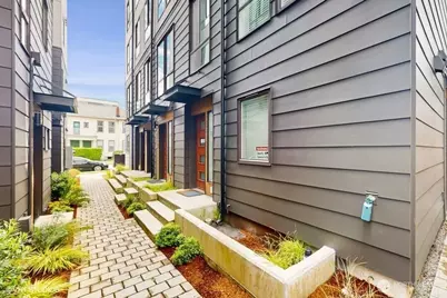 442 13th Avenue, Seattle, WA 98122 - Photo 3