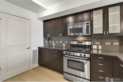 819 Virginia Street #1101, Seattle, WA 98101 - Photo 9