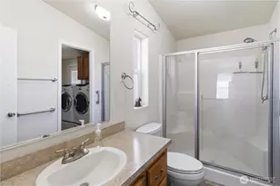 1002 Burcham St, Kelso, WA 98626 - Photo 11