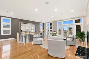 3046 43rd Ave W, Seattle, WA 98199 - Photo 3