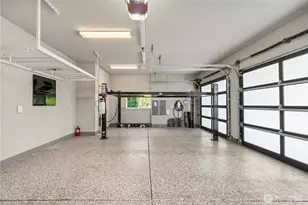 10933 NE 60th St, Kirkland, WA 98033 - Photo 39