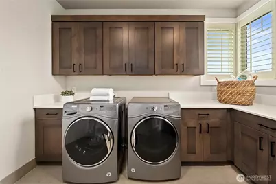 10933 NE 60th Street, Kirkland, WA 98033 - Photo 35