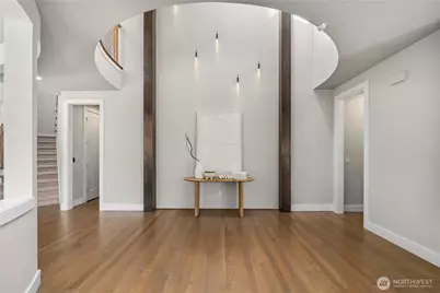 10933 NE 60th Street, Kirkland, WA 98033 - Photo 3