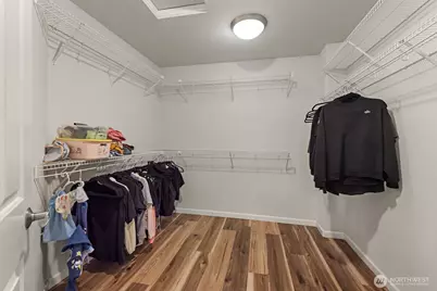 4218 NE 9th Cir, Renton, WA 98059 - Photo 17