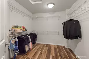 4218 NE 9th Cir, Renton, WA 98059 - Photo 17