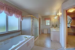 2907 Narrows Pl, Tacoma, WA 98407 - Photo 27