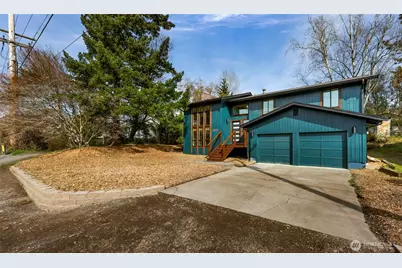 2832 St Clair, Bellingham, WA 98226 - Photo 1