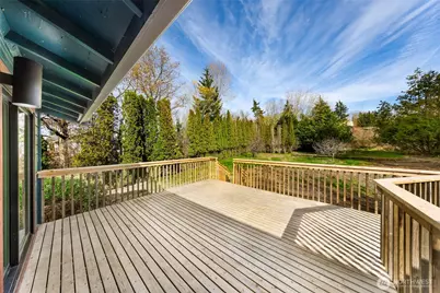 2832 St Clair, Bellingham, WA 98226 - Photo 15