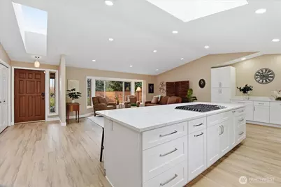 4003 110th Street SE, Everett, WA 98208 - Photo 9