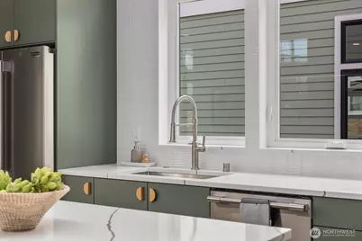 524 NE 89th Street #A, Seattle, WA 98115 - Photo 9