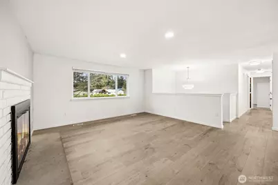 3810 180th St E, Tacoma, WA 98446 - Photo 7