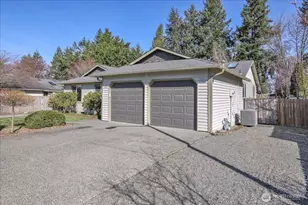 607 Bathke Ave, Enumclaw, WA 98022 - Photo 3