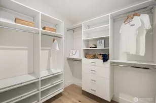 524 NE 89th St, Seattle, WA 98115 - Photo 27