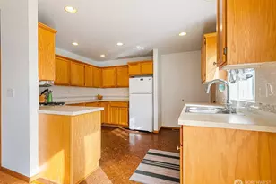 2236 Oak St, Lynden, WA 98264 - Photo 7