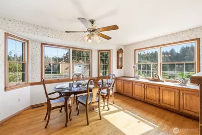 2723 Key Peninsula Highway SW, Lakebay, WA 98349 - Photo 9