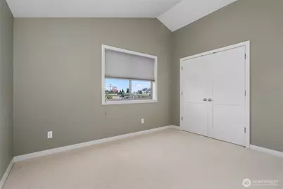 738 N 185th Street, Shoreline, WA 98133 - Photo 29