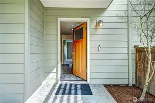 738 N 185th St, Shoreline, WA 98133 - Photo 5