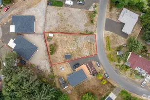733 Wood Duck Ave SE, Ocean Shores, WA 98569 - Photo 1
