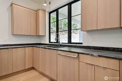 275 Island Boulevard, Fox Island, WA 98333 - Photo 7