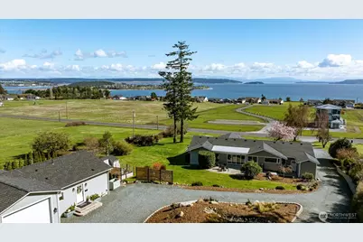 1387 Scenic Heights Road, Oak Harbor, WA 98277 - Photo 35