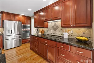 2602 57th St SW, Everett, WA 98203 - Photo 9