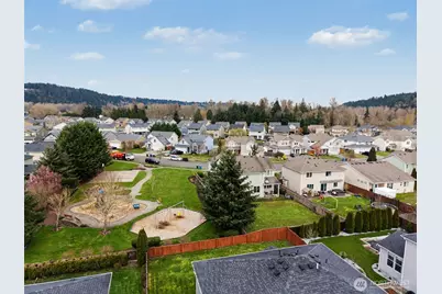 207 Fielding Street NE, Orting, WA 98360 - Photo 35