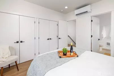 7711 A 11th Avenue SW, Seattle, WA 98106 - Photo 9