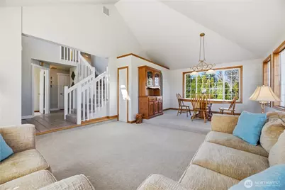 1705 26th Street Pl SW, Puyallup, WA 98371 - Photo 7