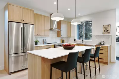 8810 41st Avenue SW, Seattle, WA 98136 - Photo 11