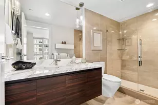 583 Battery St, Seattle, WA 98121 - Photo 17