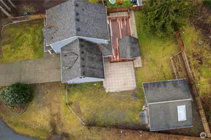 20121 115th St E, Bonney Lake, WA 98391 - Photo 33