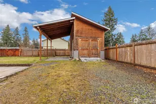 20121 115th St E, Bonney Lake, WA 98391 - Photo 3