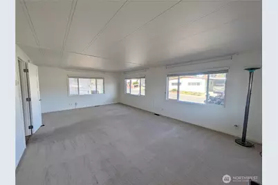 201 Union Avenue SE #217, Renton, WA 98059 - Photo 5