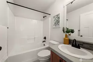 1321 Greenwich Walk NE, Issaquah, WA 98029 - Photo 19