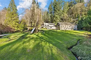 17055 37th Ave NE, Lake Forest Park, WA 98155 - Photo 35