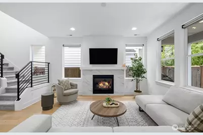 5820 155th Street SW, Edmonds, WA 98026 - Photo 3