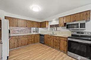 2612 204th St SW, Lynnwood, WA 98036 - Photo 9