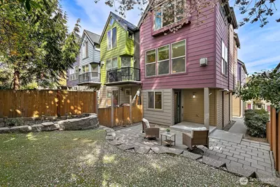 3431 Meridian Avenue N, Seattle, WA 98103 - Photo 17