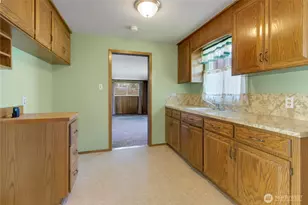 5119 N 31st St, Tacoma, WA 98407 - Photo 7