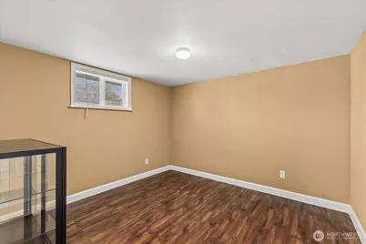 707 E James Street, Kent, WA 98031 - Photo 15