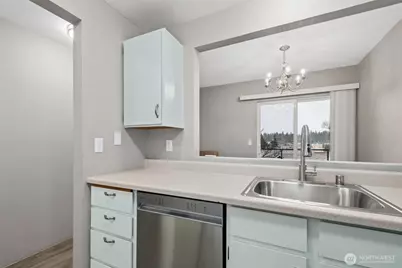 15715 4th Avenue S #21, Burien, WA 98148 - Photo 7