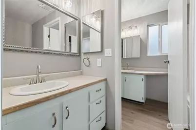 15715 4th Avenue S #21, Burien, WA 98148 - Photo 9