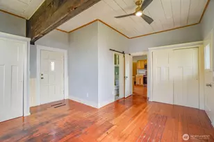 99 Main St, Cathlamet, WA 98612 - Photo 11