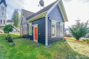 99 Main St, Cathlamet, WA 98612 - Photo 35