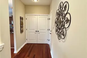 762 Ilwaco Pl NE, Renton, WA 98059 - Photo 13