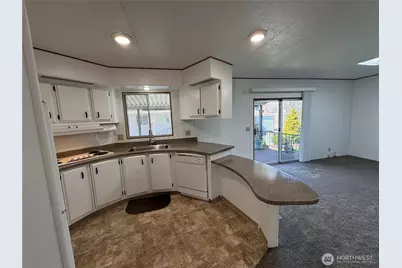 1402 22nd Street NE #5, Auburn, WA 98002 - Photo 9