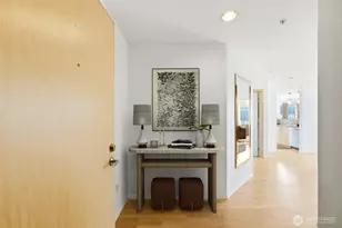 424 N 85th St, Seattle, WA 98103 - Photo 3