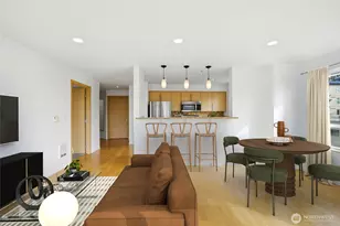 424 N 85th St, Seattle, WA 98103 - Photo 7