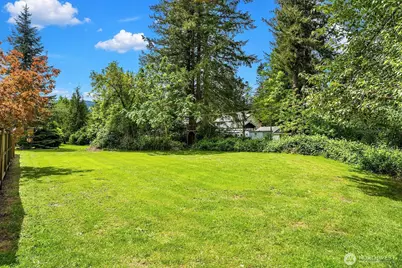 8217 Mountain Avenue SE, Snoqualmie, WA 98065 - Photo 33